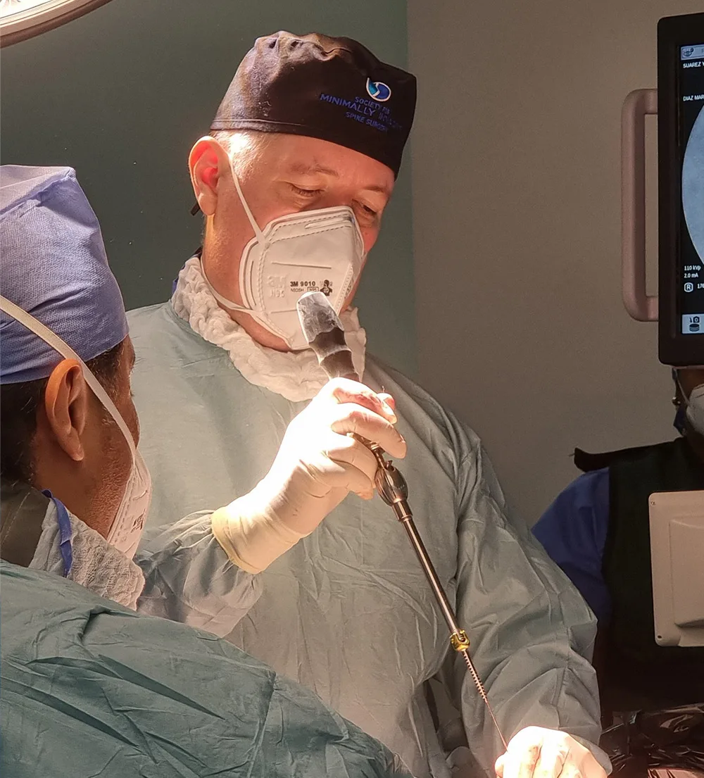 Cirujano de Columna Caracas Venezuela